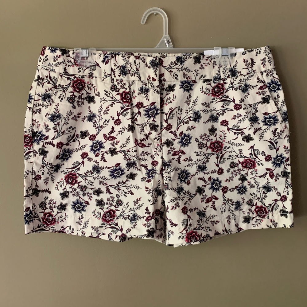 NWT LOFT Floral Shorts